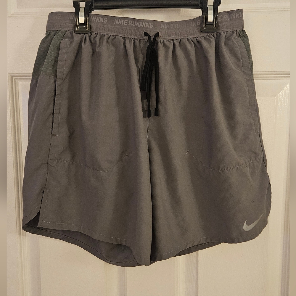 Mens Nike Stride Dri-FIT 7" 2-in-1 Running Shorts